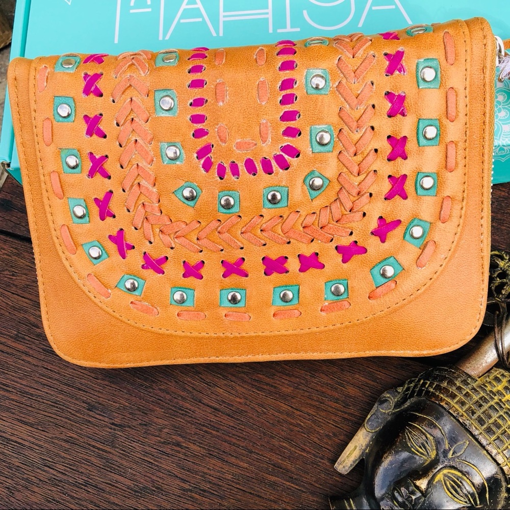 🎉HP🎉MAHIYA BOHO TOOLED LEATHER CLUTCH/WALLET✨NWT